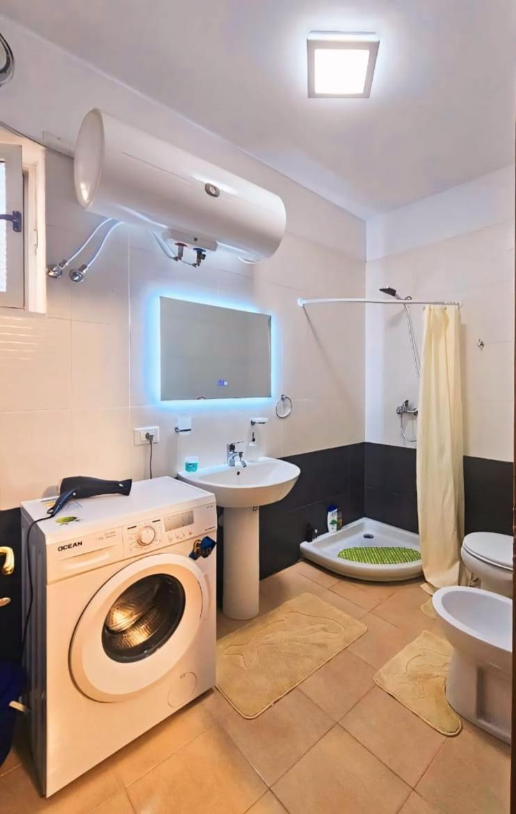 Skanderbeg Square Apartments Tirana Kültér fotó